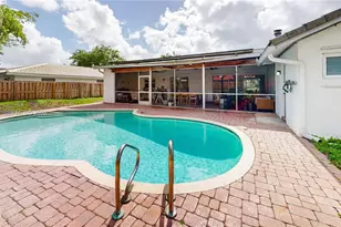 251 NW 92nd Ave, Coral Springs, FL 33071 - Photo 52