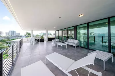 1930 Bay Dr #PH 2, Miami Beach, FL 33141 - Photo 22
