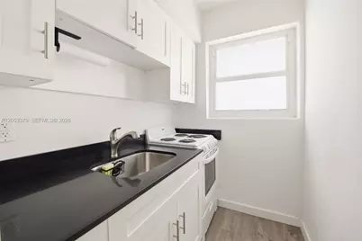 101 NW 74th St #3, Miami, FL 33150 - Photo 4