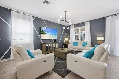 4576 Target Blvd, Kissimmee, FL 34746 - Photo 18