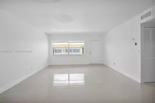572 SW Kathy Ct, Margate, FL 33068 - Photo 2