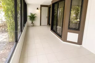 9821 W Elm Ln, Miramar, FL 33025 - Photo 14