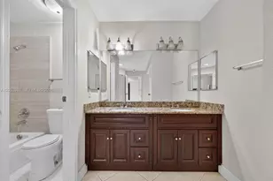 995 Riverside Dr, Coral Springs, FL 33071 - Photo 16