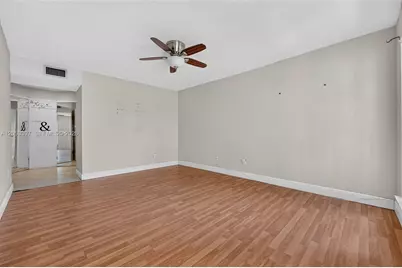 995 Riverside Dr #120, Coral Springs, FL 33071 - Photo 14
