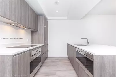801 S Miami Ave #3006, Miami, FL 33130 - Photo 4