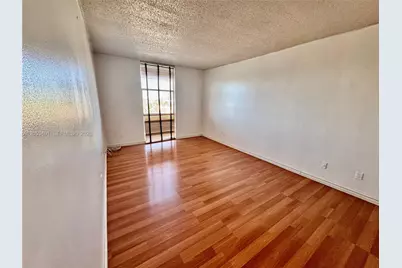 13499 Biscayne Blvd #703, North Miami, FL 33181 - Photo 6