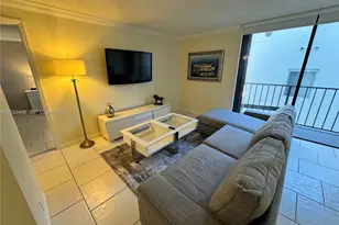 2625 Collins Ave, Miami Beach, FL 33140 - Photo 1