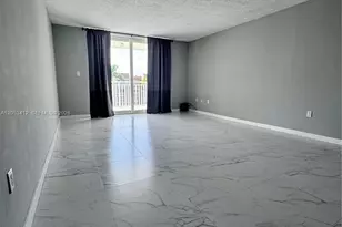 6930 Miami Gardens Dr, Hialeah, FL 33015 - Photo 20