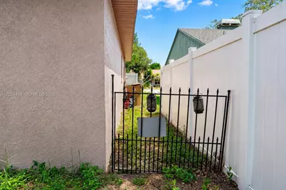 11130 Fountain Lakes Blvd, Other City - In The State Of Florida, FL 34788 - Photo 52
