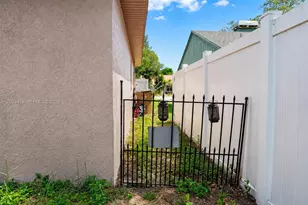 11130 Fountain Lakes Blvd, Other City - In The State Of Florida, FL 34788 - Photo 52