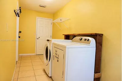 11130 Fountain Lakes Blvd, Other City - In The State Of Florida, FL 34788 - Photo 40