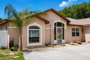 11130 Fountain Lakes Blvd, Other City - In The State Of Florida, FL 34788 - Photo 2