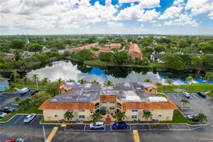 15635 SW 74th Cir Dr, Miami, FL 33193 - Photo 24