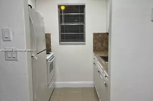 4169 SW 67th Ave, Davie, FL 33314 - Photo 8