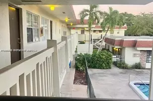4169 SW 67th Ave, Davie, FL 33314 - Photo 16
