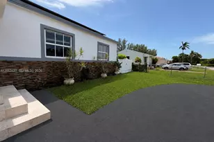 1701 SW 72nd Ct, Miami, FL 33155 - Photo 24