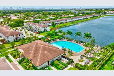 953 NE 211th St, Miami, FL 33179 - Photo 36