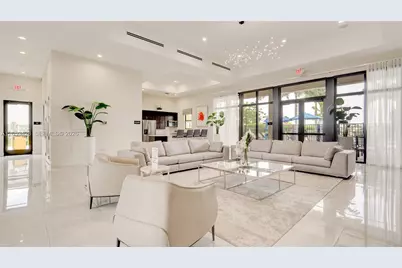 953 NE 211th St, Miami, FL 33179 - Photo 38