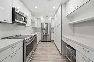 90 Edgewater Dr, Coral Gables, FL 33133 - Photo 4