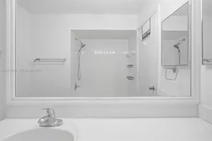 2066 Madeira Dr, Weston, FL 33327 - Photo 30