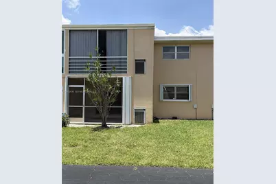 2131 NE 1st Ct #103, Boynton Beach, FL 33435 - Photo 4