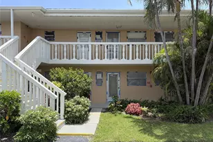 2131 NE 1st Ct, Boynton Beach, FL 33435 - Photo 1