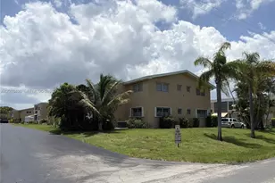 2131 NE 1st Ct, Boynton Beach, FL 33435 - Photo 10