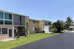 2131 NE 1st Ct, Boynton Beach, FL 33435 - Photo 6