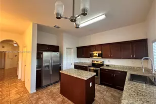 2342 SE 16th Terrace, Homestead, FL 33035 - Photo 2