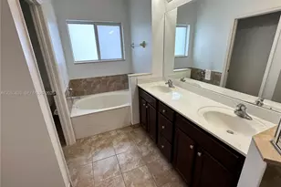 2342 SE 16th Terrace, Homestead, FL 33035 - Photo 16