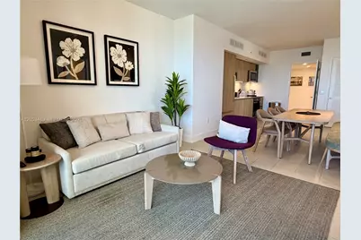 159 NE 6th St #3215, Miami, FL 33132 - Photo 6
