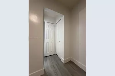 60 NW 71st St #6, Miami, FL 33150 - Photo 8