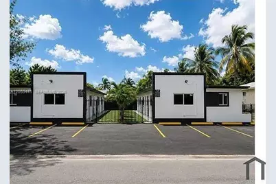 60 NW 71st St #6, Miami, FL 33150 - Photo 1