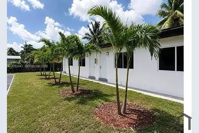 60 NW 71st St #6, Miami, FL 33150 - Photo 2
