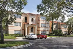 3310 N Pinewalk Dr N, Margate, FL 33063 - Photo 2