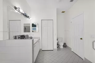 22019 SW 92nd Pl, Cutler Bay, FL 33190 - Photo 40