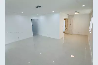 105-107 NE 30th Ct, Wilton Manors, FL 33334 - Photo 24