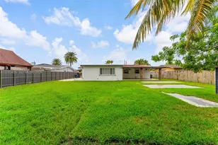 2900 SW 98th Ave, Miami, FL 33165 - Photo 26