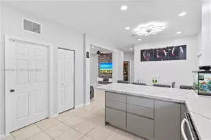 25501 SW 132nd Ave, Homestead, FL 33032 - Photo 8
