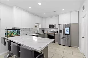 25501 SW 132nd Ave, Homestead, FL 33032 - Photo 4
