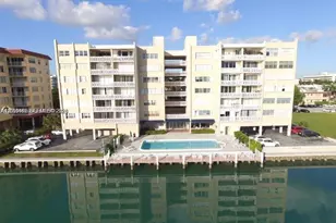 9381 E Bay Harbor Dr, Bay Harbor Islands, FL 33154 - Photo 1