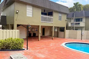 9360 SW 87th Ave, Miami, FL 33176 - Photo 8