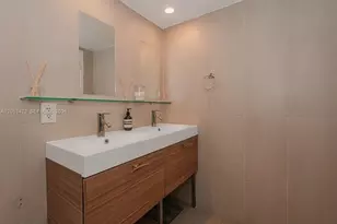 2301 Collins Ave, Miami Beach, FL 33139 - Photo 26