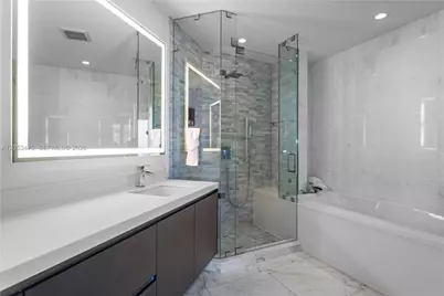 851 NE 1st Ave #2308, Miami, FL 33132 - Photo 14