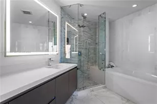 851 NE 1st Ave, Miami, FL 33132 - Photo 14