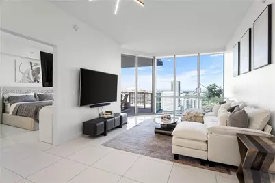 851 NE 1st Ave #2308, Miami, FL 33132 - Photo 2