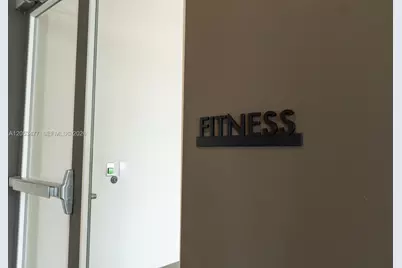 159 NE 6th St #4704, Miami, FL 33132 - Photo 36