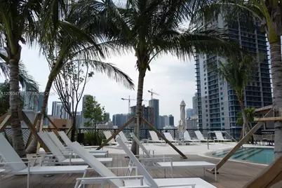 159 NE 6th St #4704, Miami, FL 33132 - Photo 28