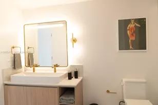 159 NE 6th St, Miami, FL 33132 - Photo 20