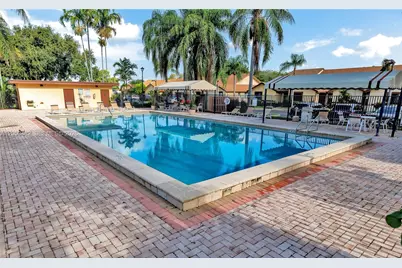 11061 NW 38th Pl, Sunrise, FL 33351 - Photo 44